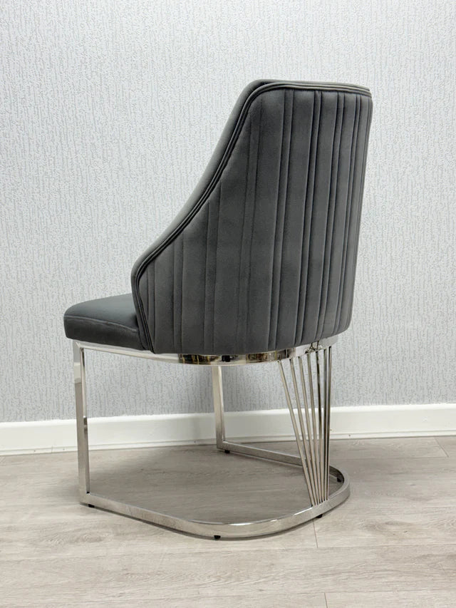 Louis Marble & Chrome Dining Table With Carlton Grey Velvet Chairs