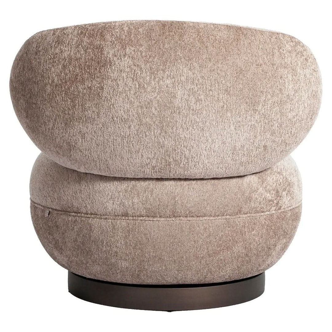 Richmond Interiors Jace Be Easy Sand Swivel Lounge Chair